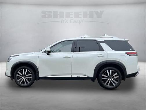 2023 Nissan Pathfinder Platinum 4WD