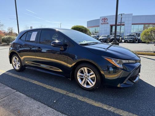2019 Toyota Corolla Hatchback SE