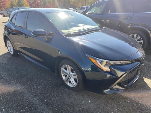 2019 Toyota Corolla Hatchback SE