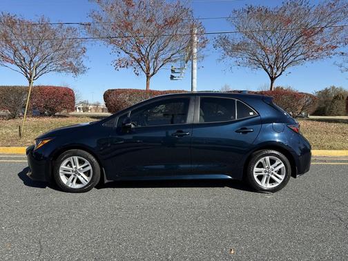 2019 Toyota Corolla Hatchback SE