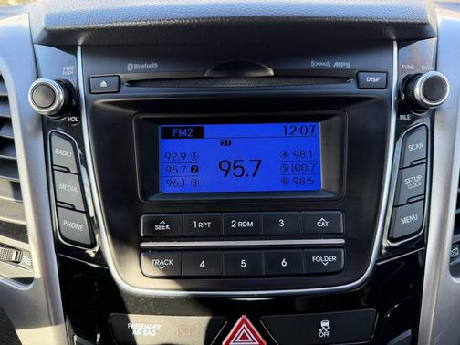 2016 Hyundai Elantra GT Base