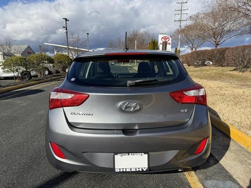 2016 Hyundai Elantra GT Base