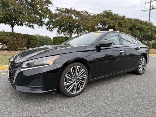 2023 Nissan Altima 2.5 SL