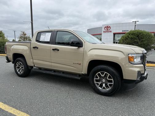 2022 GMC Canyon AT4