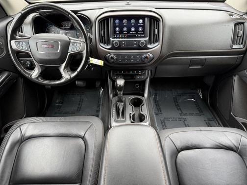 2022 GMC Canyon AT4