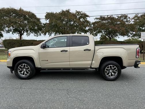 2022 GMC Canyon AT4