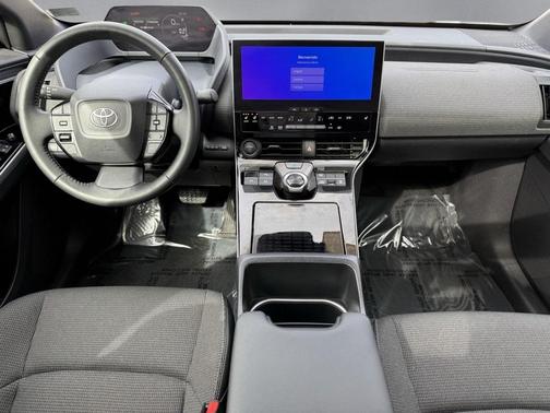 2024 Toyota bZ4X XLE