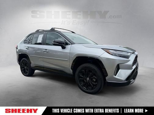 2022 Toyota RAV4 Hybrid SE