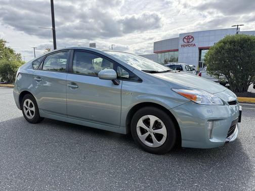 2015 Toyota Prius Three