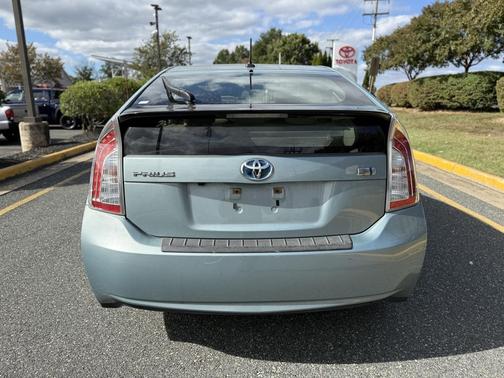 2015 Toyota Prius Three