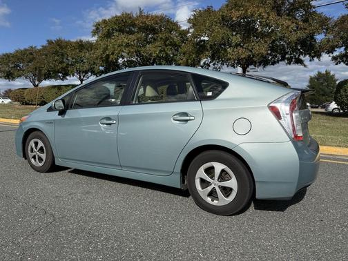 2015 Toyota Prius Three