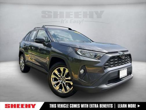 2020 Toyota RAV4 XLE Premium