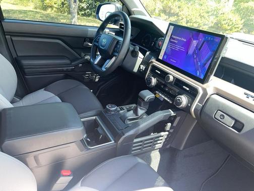 2024 Toyota Tacoma TRD Sport