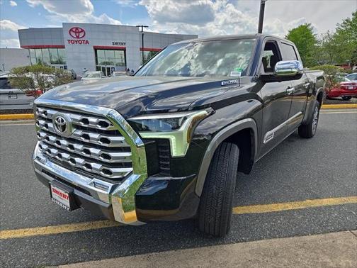2025 Toyota Tundra Hybrid 1794 Edition