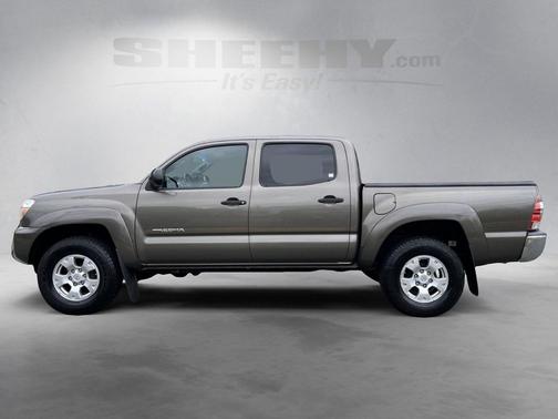2015 Toyota Tacoma Base