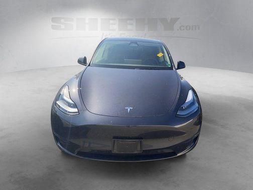 Stealth Gray 2024 Tesla Model Y Long Range