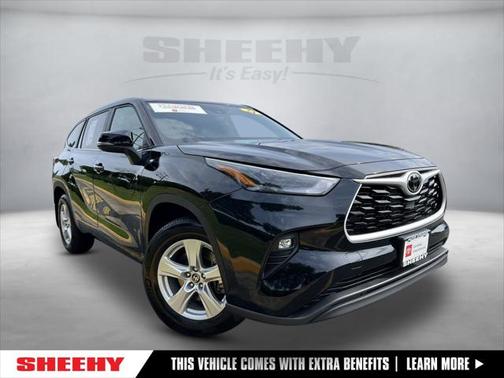 2024 Toyota Highlander LE