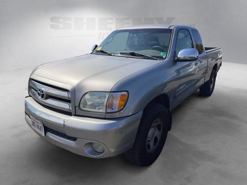 2004 Toyota Tundra SR5