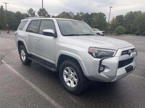 2022 Toyota 4Runner SR5
