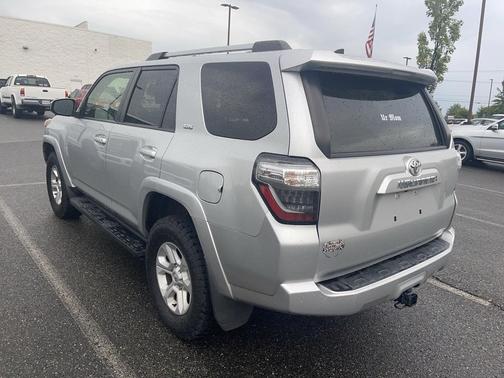 2022 Toyota 4Runner SR5
