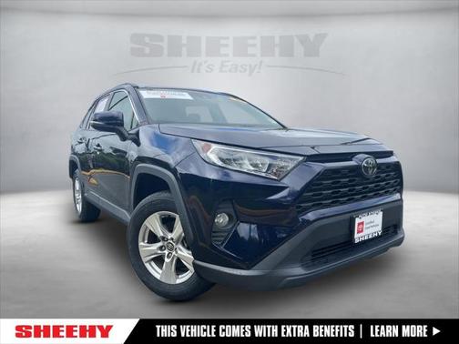 2020 Toyota RAV4 XLE