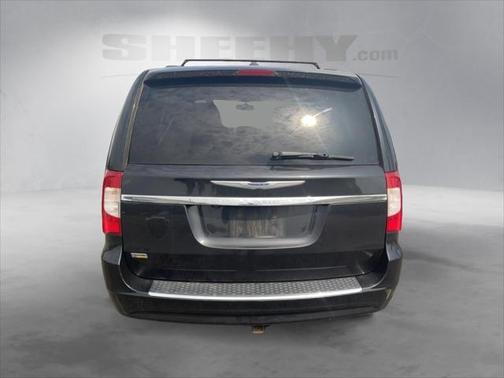 2012 Chrysler Town & Country Touring