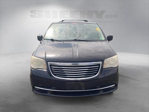 2012 Chrysler Town & Country Touring