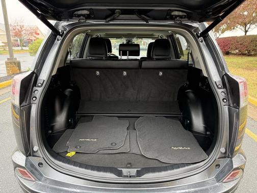 2016 Toyota RAV4 Hybrid Limited