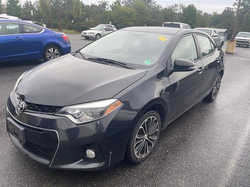2015 Toyota Corolla S Plus