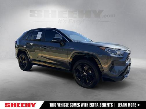 2020 Toyota RAV4 Hybrid SE