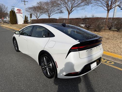 2024 Toyota Prius XLE