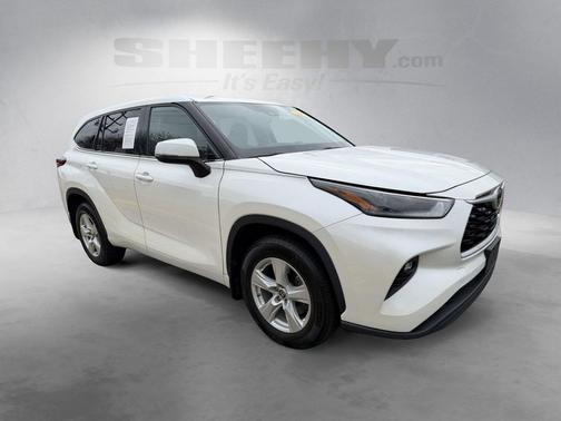 2021 Toyota Highlander LE