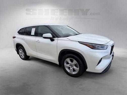 2021 Toyota Highlander LE