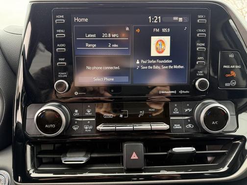 2021 Toyota Highlander LE