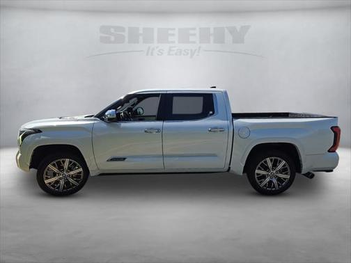 2023 Toyota Tundra Hybrid Capstone