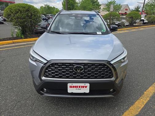 2025 Toyota Corolla Cross XLE