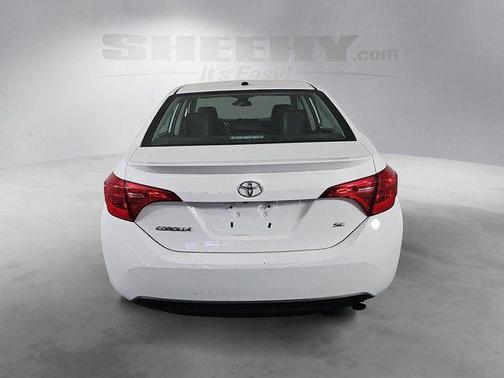 Super White 2019 Toyota Corolla SE