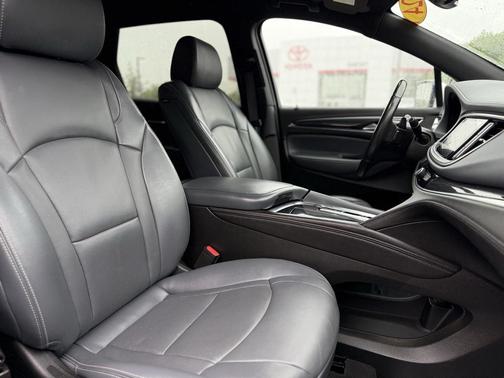 2024 Buick Enclave Premium FWD