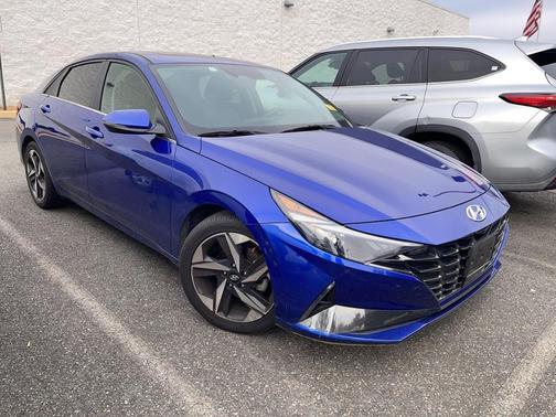 2021 Hyundai ELANTRA SEL