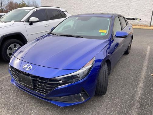 2021 Hyundai ELANTRA SEL