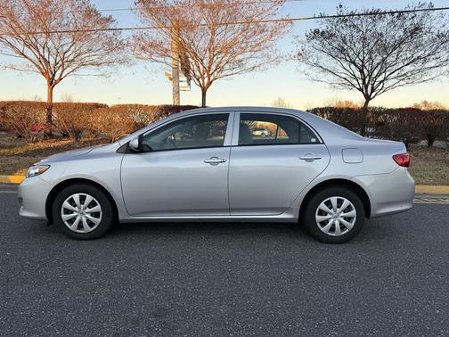 2009 Toyota Corolla LE