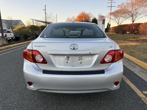 2009 Toyota Corolla LE