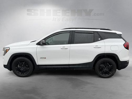 2023 GMC Terrain AT4