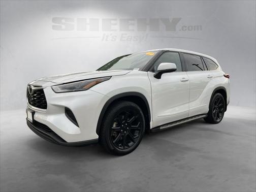 2022 Toyota Highlander L