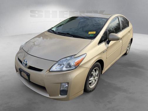 2010 Toyota Prius III