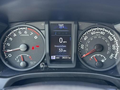 2022 Toyota Tacoma SR