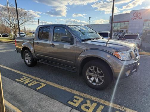 2020 Nissan Frontier SV