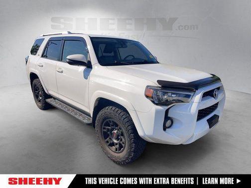 Super White 2018 Toyota 4Runner SR5 Premium