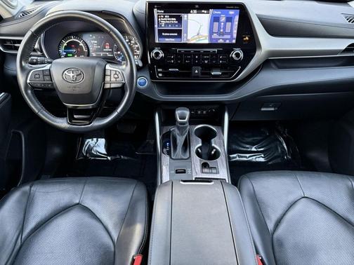 2021 Toyota Highlander Hybrid Limited