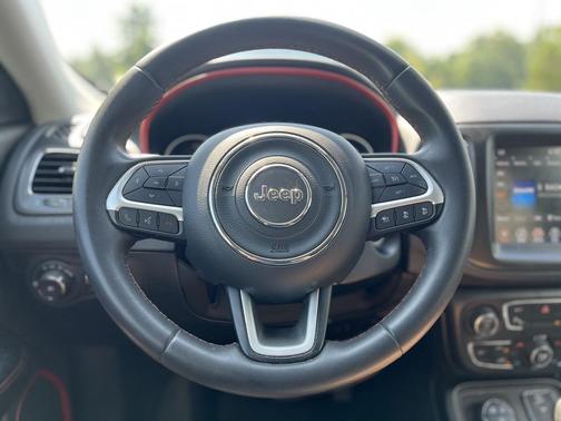 2021 Jeep Compass Trailhawk